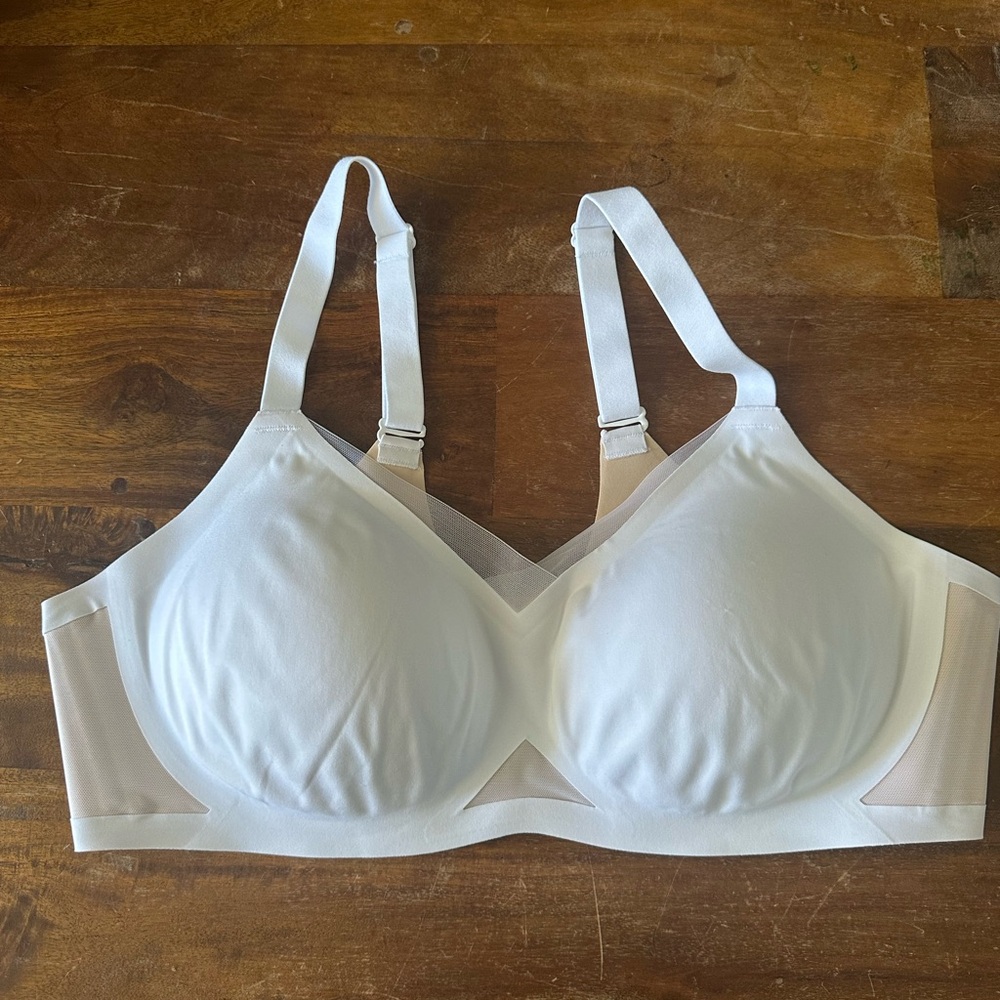 Honeylove Crossover White Women's wireless Bra ladies size XL+